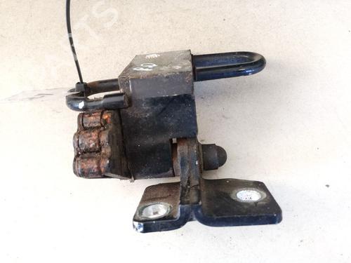 hingedoor-check-strap-vw-passat-b6-3c2-2005-2006-2007-2008-2009-2010-2011-32900043 main image