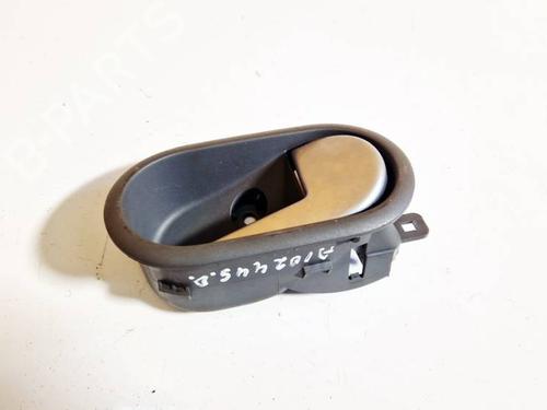Used Rear right interior door handle Rear right interior door handle 35004284 35004284