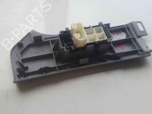 Switch TOYOTA YARIS (_P9_) 1.4 D-4D (NLP90_, NLP90R) | BP33511478I30 - Image 2