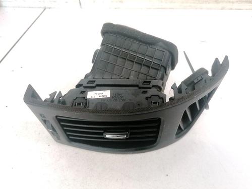 Used Air vent Air vent HYUNDAI i30 Estate (FD) 1.6 CRDi (116 hp) 32911406 32911406