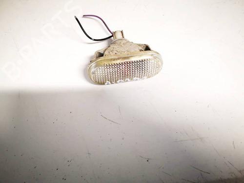 Pisca lateral esquerdo Pisca lateral esquerdo NISSAN TIIDA Hatchback (C11) 1.6 (110 hp) 35031991 35031991