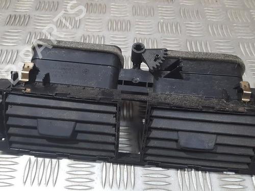 Used Air vent Air vent BMW X3 (E83) 2.5 i (192 hp) 33499107 33499107