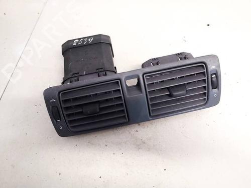 air-vent-volvo-v50-545-2003-2004-2005-2006-2007-2008-2009-2010-2011-2012-32925921 main image