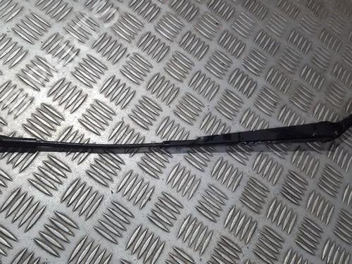 Used Front windshield wiper arm Front windshield wiper arm 33498736 33498736