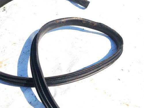 Gummiliste DACIA SANDERO II 1.5 dCi | BP37433822C142 - Image 3
