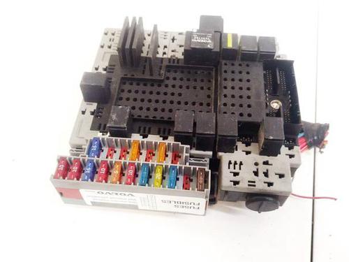 Used Fuse box Fuse box VOLVO S60 I (384) D5 (163 hp) 32625909 32625909