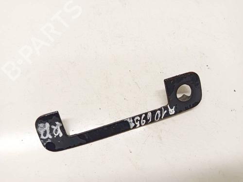 front-right-exterior-door-handle-audi-a4-b5-8d2-1994-1995-1996-1997-1998-1999-2000-2001-34859371 main image