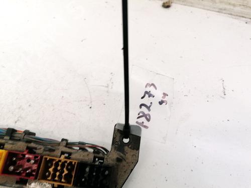 Fuse box AUDI A4 B5 (8D2) 1.9 TDI | BP32913084E1 - Image 2