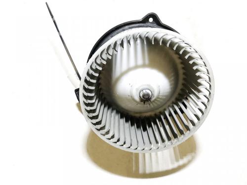 Used Heater blower motor Heater blower motor MAZDA 6 Hatchback (GG) 2.0 DI (GG14) (121 hp) 35882208 35882208