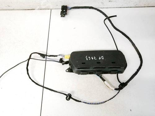 BP32597441O1 main image