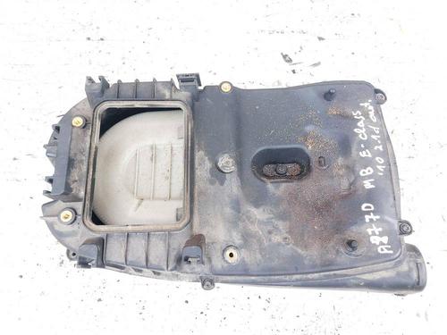 Used Air filter box Air filter box MERCEDES-BENZ E-CLASS (W212) E 220 BlueTEC 4-matic (212.011) (170 hp) 35305764 35305764