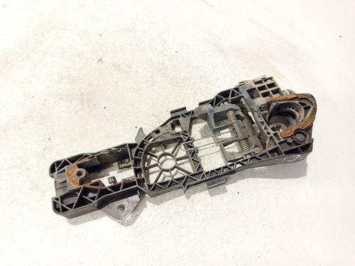 rear-left-exterior-door-handle-vw-passat-b6-3c2-2005-2006-2007-2008-2009-2010-2011-34934798 main image