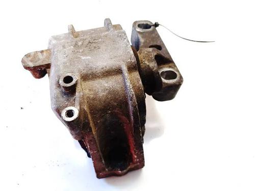 Used Engine mount Engine mount SKODA OCTAVIA II (1Z3) 1.9 TDI (105 hp) 32568599 32568599