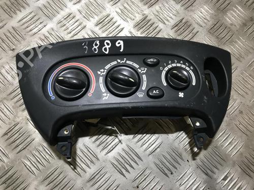 Used Climate control Climate control RENAULT MEGANE Scenic (JA0/1_) 1.6 e (JA0F) (90 hp) 35696842 35696842