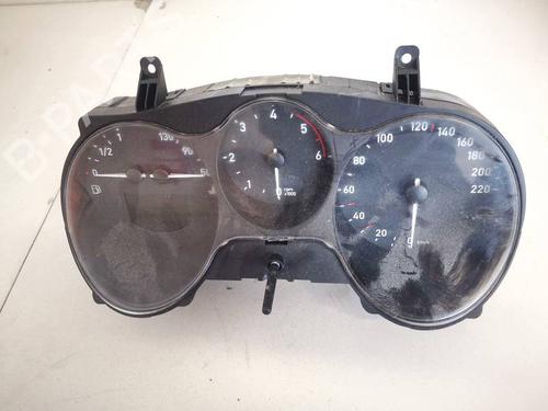 Used Instrument cluster Instrument cluster 35299444 35299444