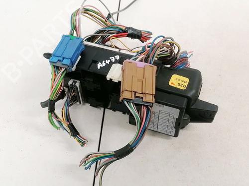 Used Fuse box Fuse box VOLVO V40 Estate (645) 1.9 DI (95 hp) 33082719 33082719
