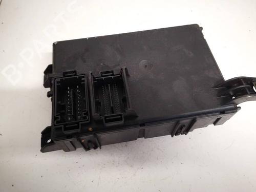 Fuse box FIAT PUNTO EVO (199_) 1.3 D Multijet (199AXD1B, 199AXD1A, 199BXD1B, 199BXD1A,... | BP32615099E1