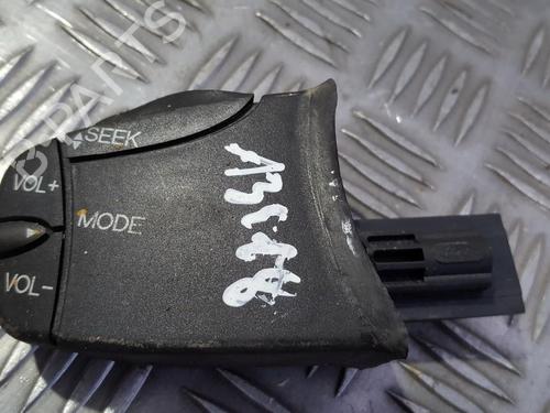 Used Steering wheel controls Steering wheel controls 35677715 35677715