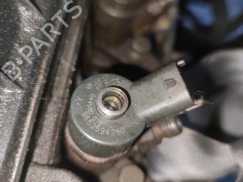 Injector Injector CITROËN C5 I (DC_) 2.0 HDi (DCRHZB, DCRHZE) (109 hp) 35874646 35874646
