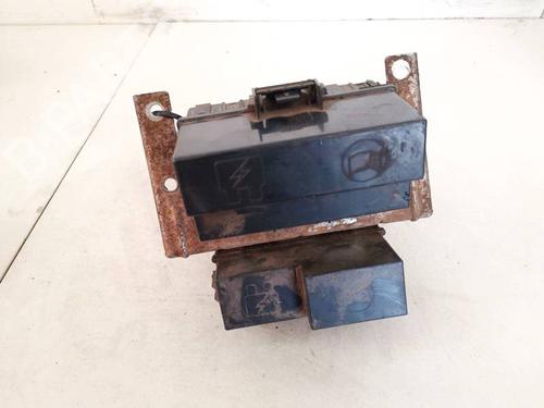 fuse-box-ford-transit-van-fa_-_-2000-2001-2002-2003-2004-2005-2006-32933231 main image