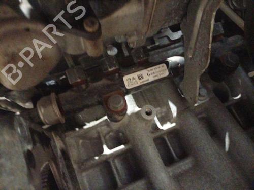 Used Injection rail Injection rail 37227475 37227475