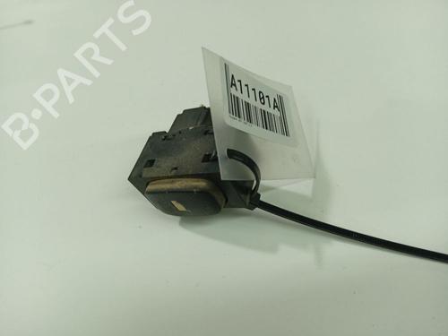 switch-peugeot-407-6d_-2004-2005-2006-2007-2008-2009-2010-2011-32536923 main image