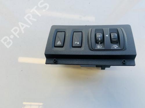 Used Switch Switch RENAULT LAGUNA III (BT0/1) 2.0 dCi GT (BT11, BT1E, BT1N) (178 hp) 35520244 35520244