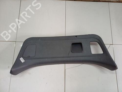 Guarnecido del maletero Guarnecido del maletero MITSUBISHI COLT VI (Z3_A, Z2_A) 1.1 (Z31A, Z32A) (75 hp) 36770839 36770839