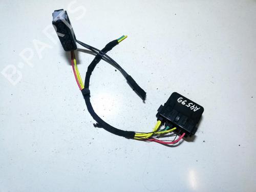 Used Fuse box Fuse box RENAULT SCÉNIC III (JZ0/1_) 1.5 dCi (106 hp) 33510610 33510610