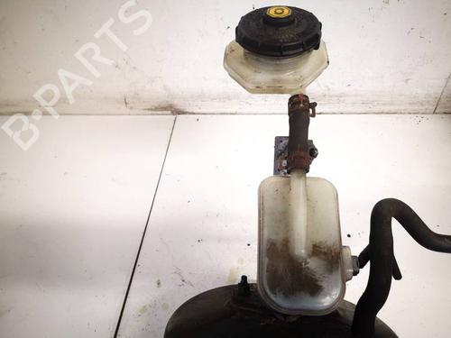 Used Brake fluid reservoir Brake fluid reservoir 35133434 35133434