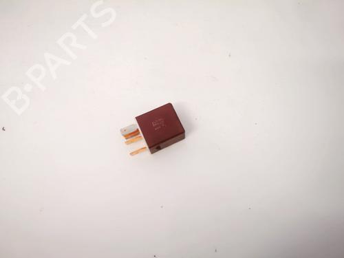 Electronic sensor TOYOTA RAV 4 II (_A2_) 2.0 D 4WD (CLA20_, CLA21_, CLA20R, CLA21R) | BP32886396M84 - Image 3