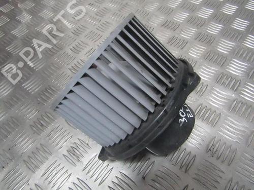 heater-blower-motor-hyundai-elantra-iii-xd-2000-2001-2002-2003-2004-2005-2006-35679101 main image