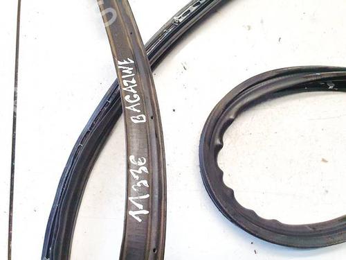 Gummiliste MAZDA CX-30 (DM) SKYACTIV-G M Hybrid | BP38579616C142 - Image 2