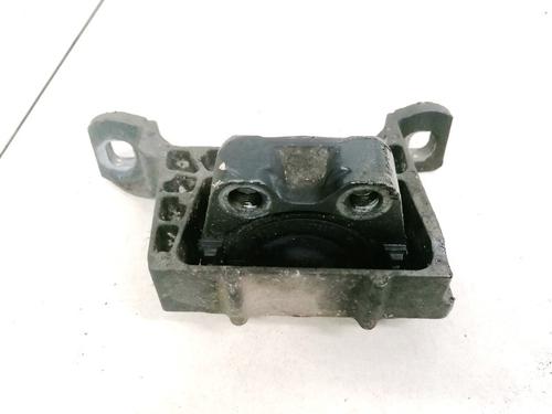 Used Engine mount Engine mount FORD FOCUS II (DA_, HCP, DP) 1.6 TDCi (90 hp) 32889977 32889977