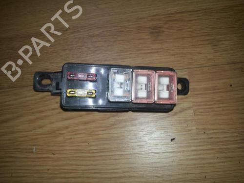 Used Fuse box Fuse box FORD MONDEO IV Saloon (BA7) 2.0 LPG (145 hp) 33501154 33501154
