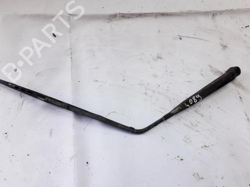Used Front windshield wiper arm Front windshield wiper arm MITSUBISHI PAJERO III (V7_W, V6_W) 3.2 Di-D (V68W) (160 hp) 33519841 33519841