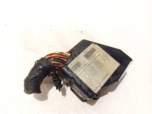 Used Fuse box Fuse box VW BORA I (1J2) 1.9 TDI (90 hp) 32554283 32554283
