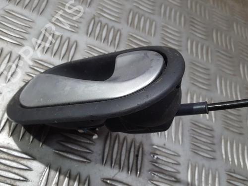 Used Front right interior door handle Front right interior door handle 35693931 35693931