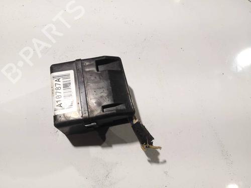 Used Fuse box Fuse box SUBARU FORESTER (SG_) 2.0 X AWD (SG5) (158 hp) 32559034 32559034