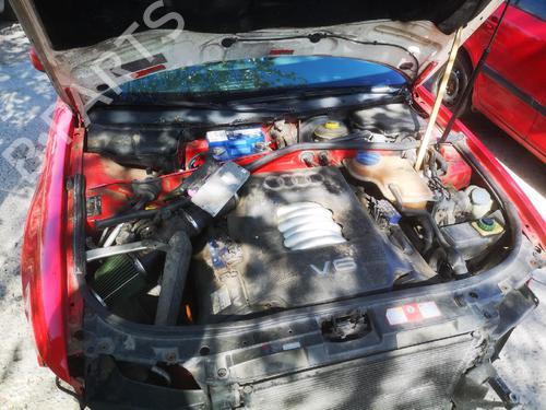 Fuse box AUDI A4 B5 (8D2) 2.4 | BP32588659E1