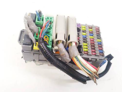 Used Fuse box Fuse box HONDA CIVIC VIII Saloon (FD, FA) 1.3 IMA (FA3, FD3) (95 hp) 32590218 32590218