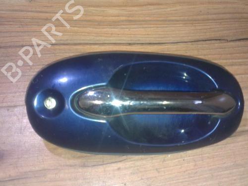 front-right-exterior-door-handle-kia-carnival-i-up-fl-1998-1999-2000-2001-38571424 main image