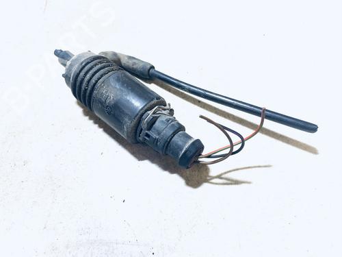 washer-pump-audi-a6-c4-avant-4a5-1994-1995-1996-1997-1998-35877065 main image