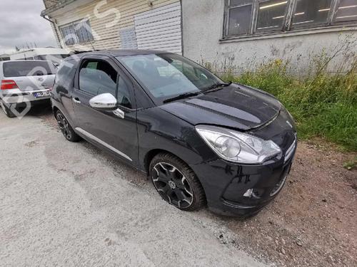 Brugte CITROËN DS3 (SA_) 1.6 THP 150 (150 hp) 4443723