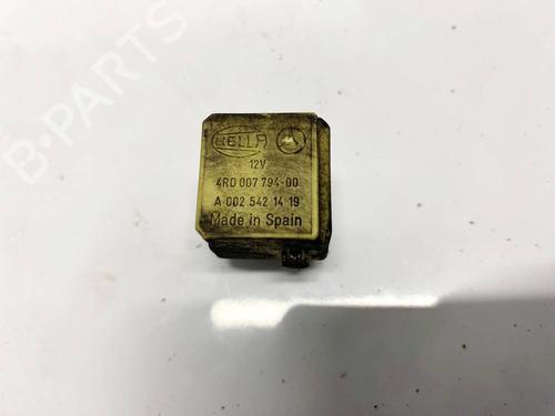 Electronic sensor MERCEDES-BENZ VITO Bus (W639) 109 CDI (639.701, 639.703, 639.705) | BP32574890M84 - Image 4