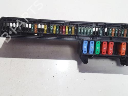 fuse-box-bmw-5-e60-2001-2002-2003-2004-2005-2006-2007-2008-2009-2010-33517834 main image