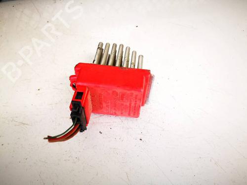 Used Heater resistor Heater resistor VW GOLF IV (1J1) 1.9 TDI (90 hp) 35008967 35008967