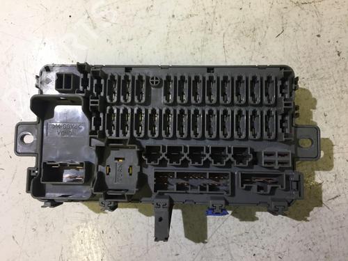 Used Fuse box Fuse box JAGUAR S-TYPE II (X200) 2.7 D (207 hp) 33482368 33482368