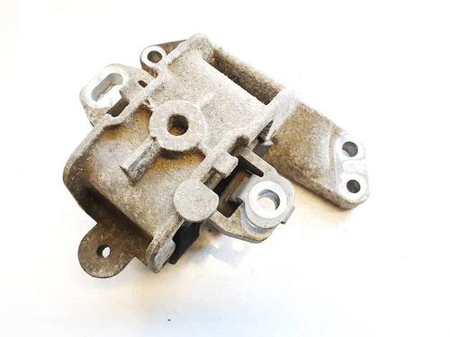 Used Engine mount Engine mount CITROËN C5 III (RD_) 1.6 HDi 110 (RD9HZC) (109 hp) 33097893 33097893