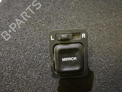 Commande retroviseurs Commande retroviseurs HONDA CR-V I (RD) 2.0 16V 4WD (RD1, RD3) (147 hp) 35653840 35653840